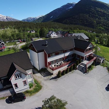 Jostedal Hotel エクステリア 写真